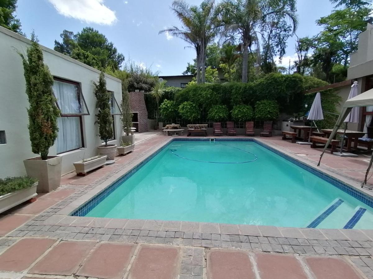 Aanhuizen Guest House Swellendam Exterior foto